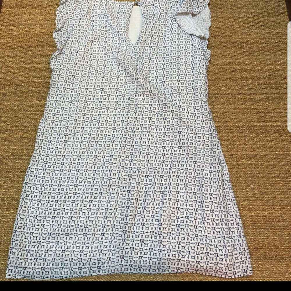White n blue old navy shift dress